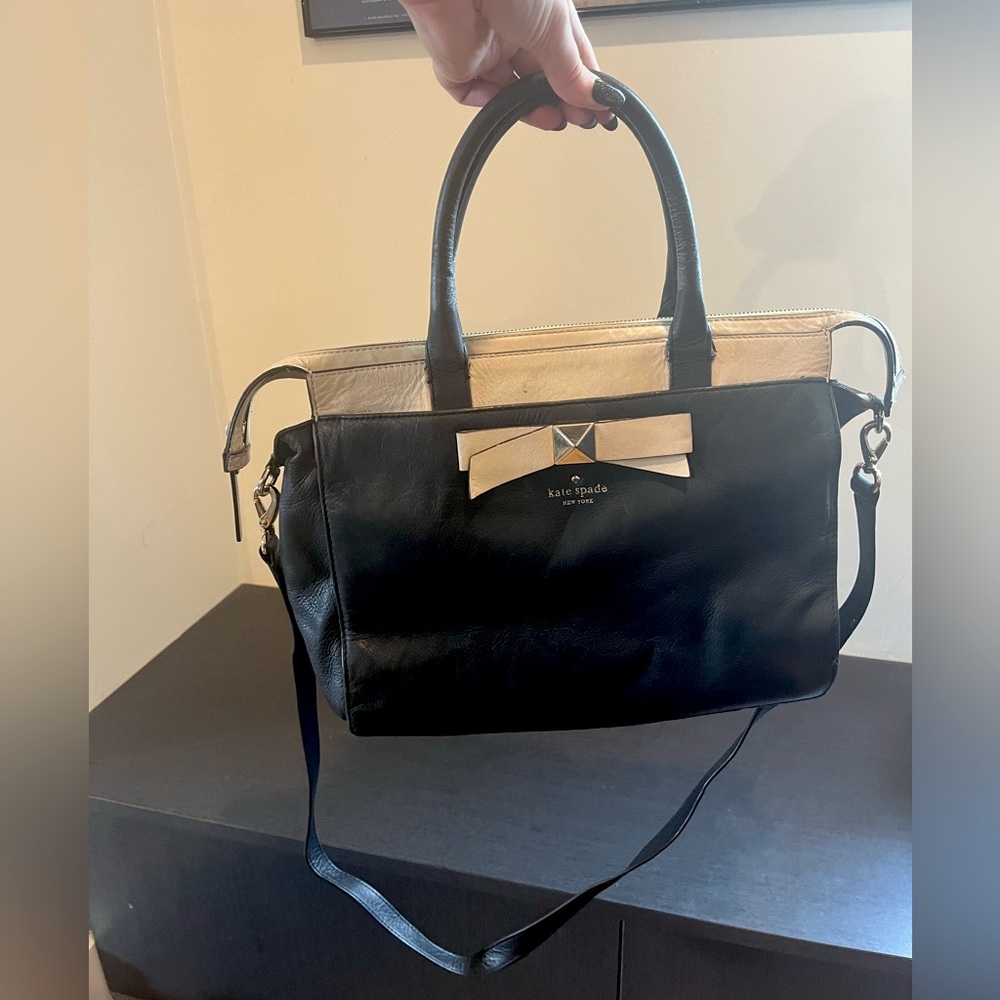 Kate Spade New York Crossbody Bow Handbag